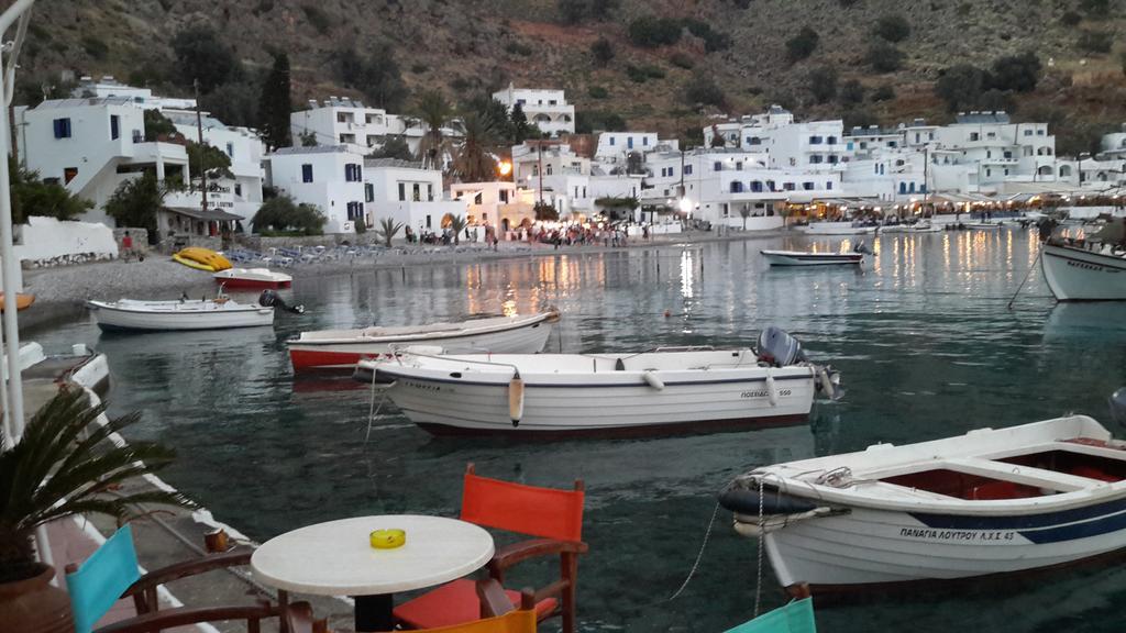 Loutro Holidays Exterior photo